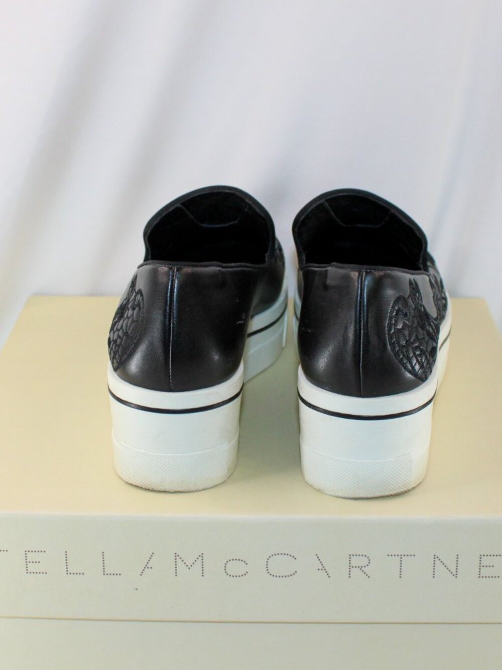 Stella McCartney Binx Star Embroidered Vegan Leather Platform Skater - Picture 7 of 9